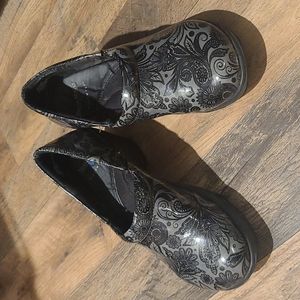 Nurse mates clogs